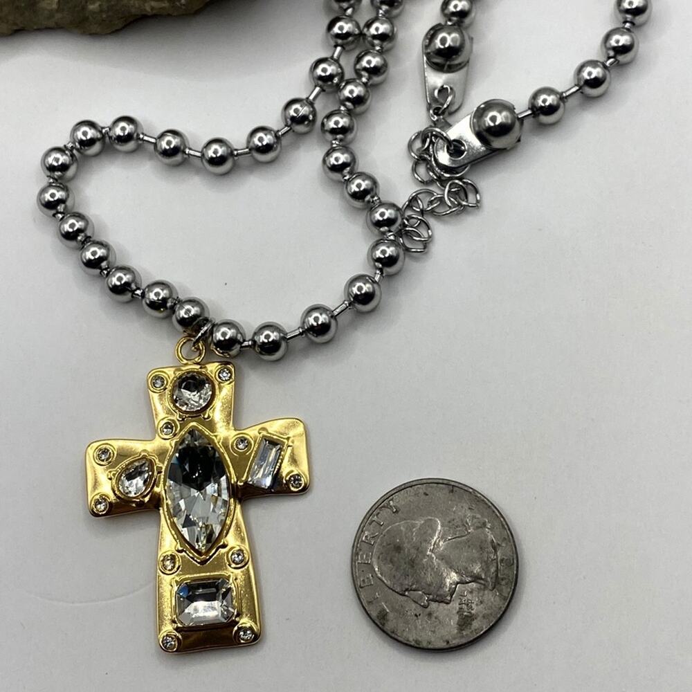 NEW Gold Rhinestone Cross & Silver Bead Necklace - Picture 12 of 12